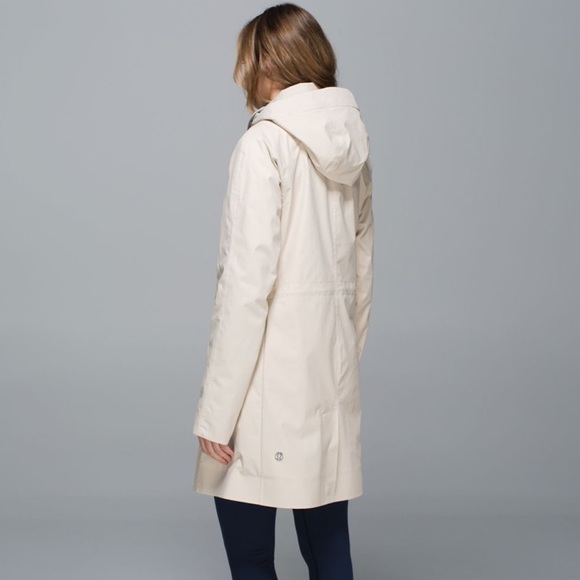 lululemon Rain On Jacket Size 6 - Picture 2 of 6